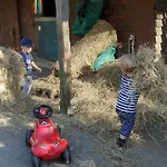 Fjordgestuet דירה